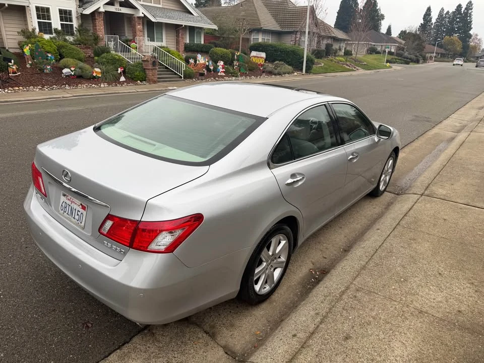 2007 Lexus ES 5th Gen - Image 6 of 20