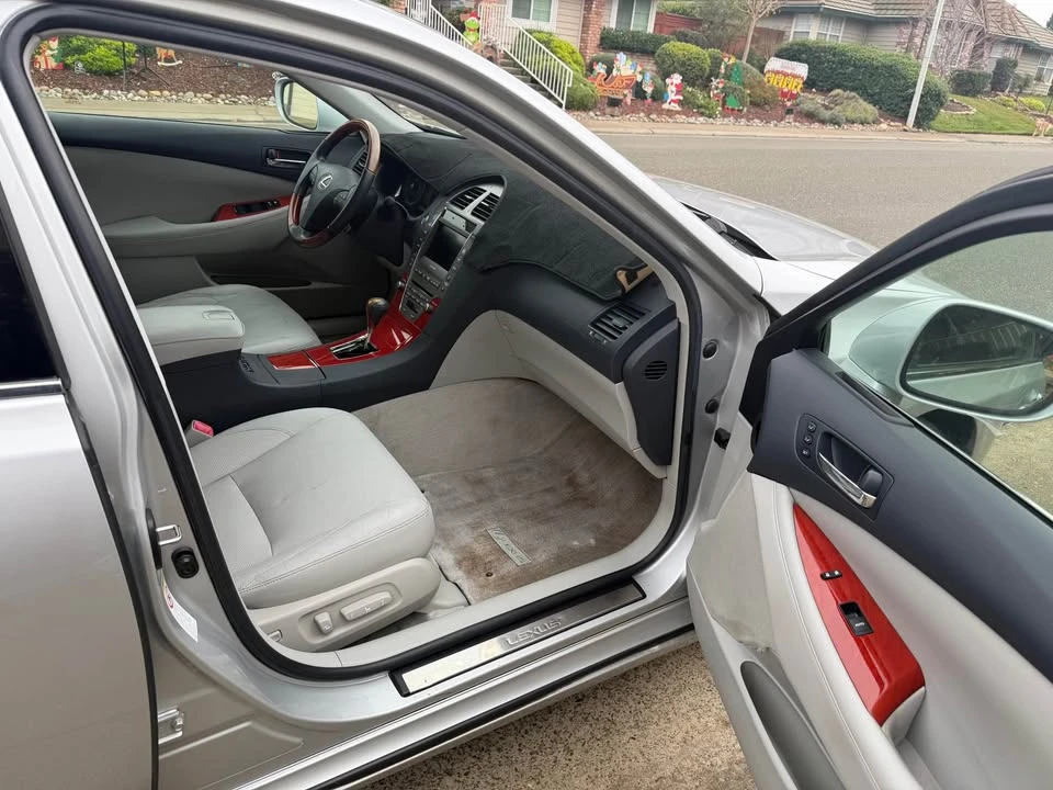 2007 Lexus ES 5th Gen - Image 13 of 20