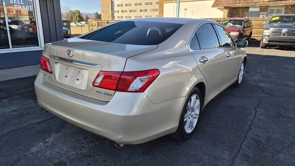2007 Lexus ES 5th Gen - Image 5 of 17