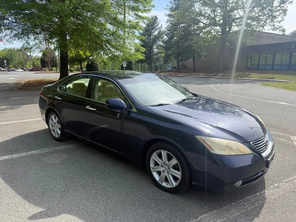 2007 Lexus ES 5th Gen - Image 6 of 11
