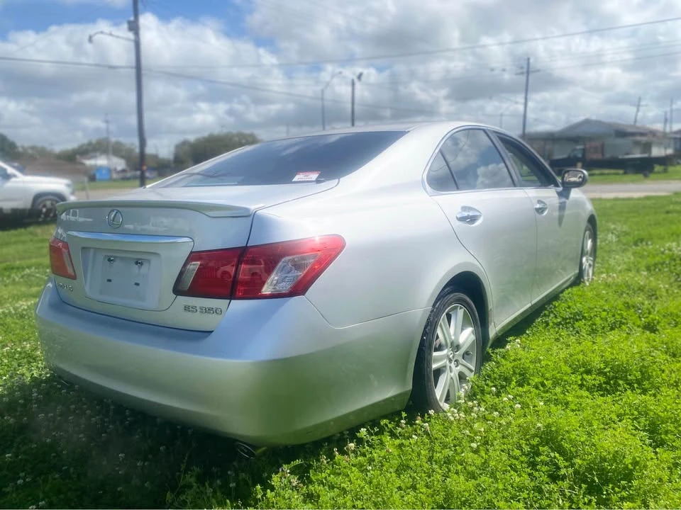 2007 Lexus ES 5th Gen - Image 3 of 9