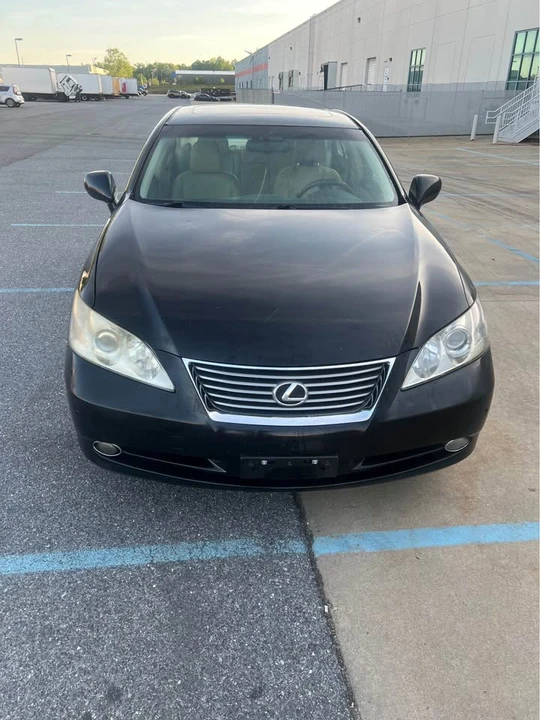 2007 Lexus ES 5th Gen - Image 2 of 9