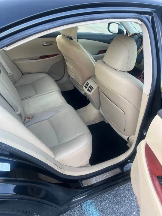 2007 Lexus ES 5th Gen - Image 7 of 9