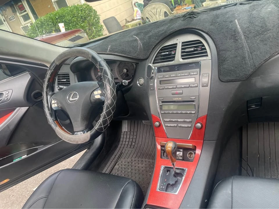 2007 Lexus ES 5th Gen - Image 6 of 8