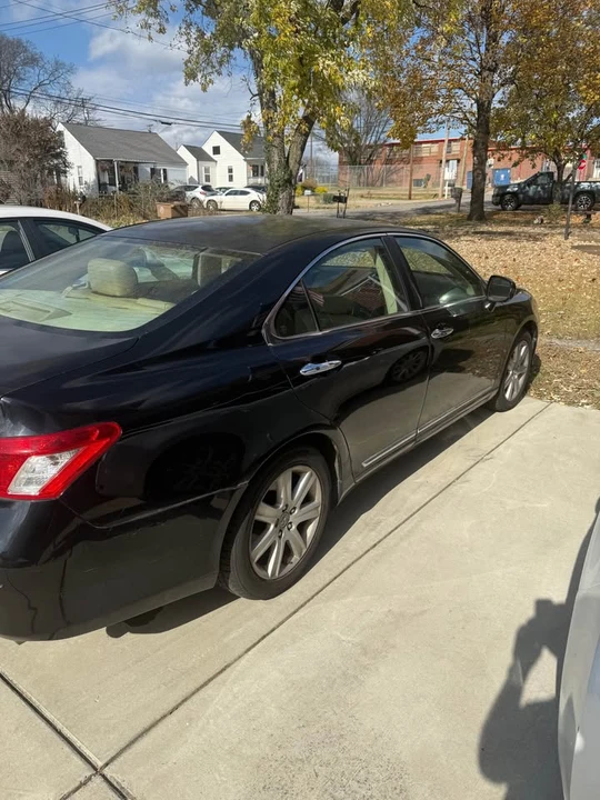 2007 Lexus ES 5th Gen - Image 6 of 10