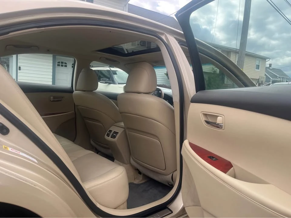 2007 Lexus ES 5th Gen - Image 8 of 16