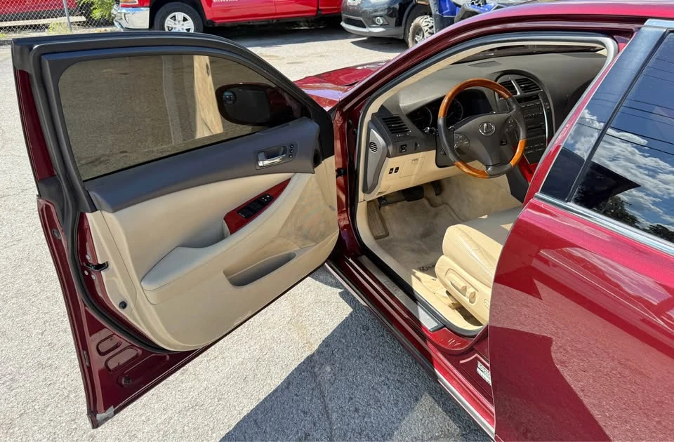 2007 Lexus ES 5th Gen - Image 7 of 20