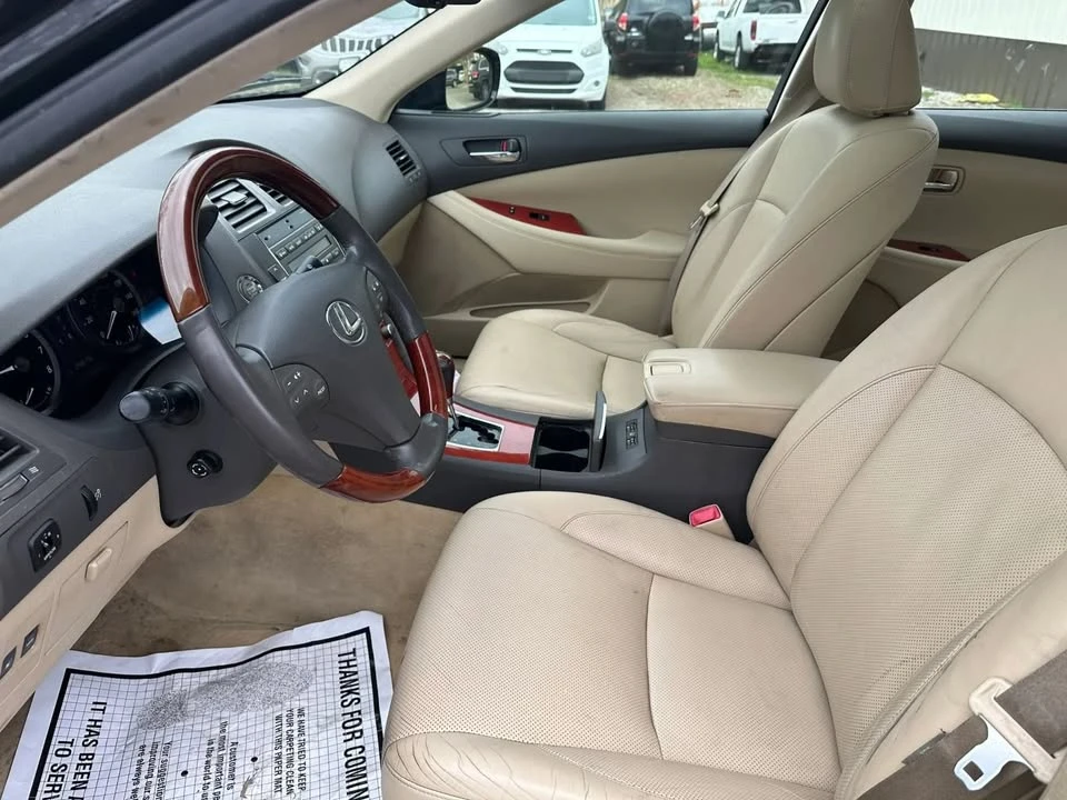 2007 Lexus ES 5th Gen - Image 9 of 19