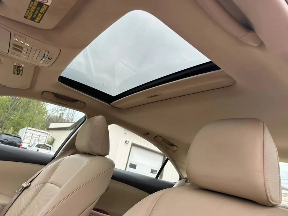 2007 Lexus ES 5th Gen - Image 18 of 19