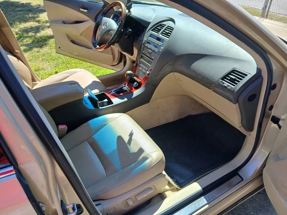 2007 Lexus ES 5th Gen - Image 6 of 8
