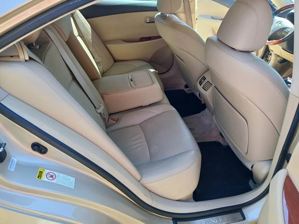 2007 Lexus ES 5th Gen - Image 7 of 8