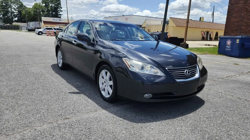 2007 Lexus ES 5th Gen - Image 3 of 12