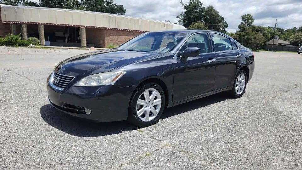 2007 Lexus ES 5th Gen - Image 4 of 12