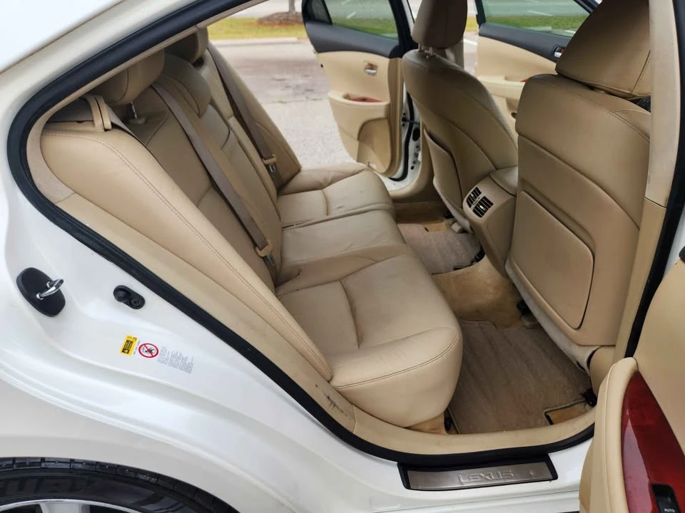 2007 Lexus ES 5th Gen - Image 13 of 20