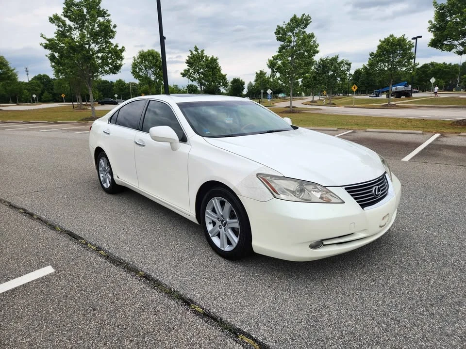 2007 Lexus ES 5th Gen - Image 3 of 20