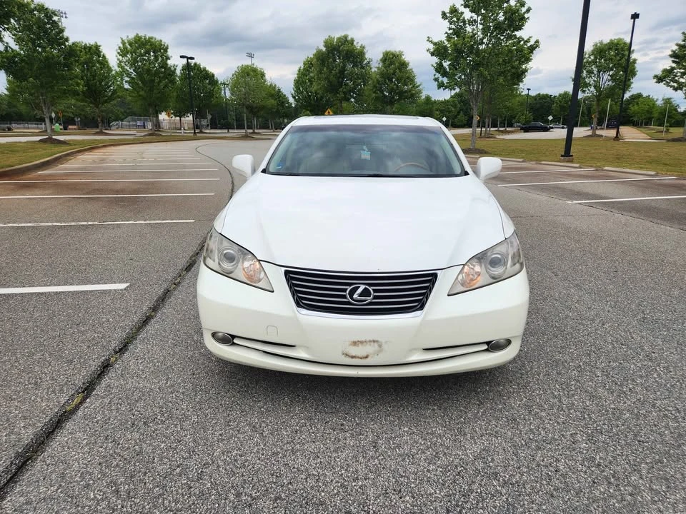 2007 Lexus ES 5th Gen - Image 2 of 20