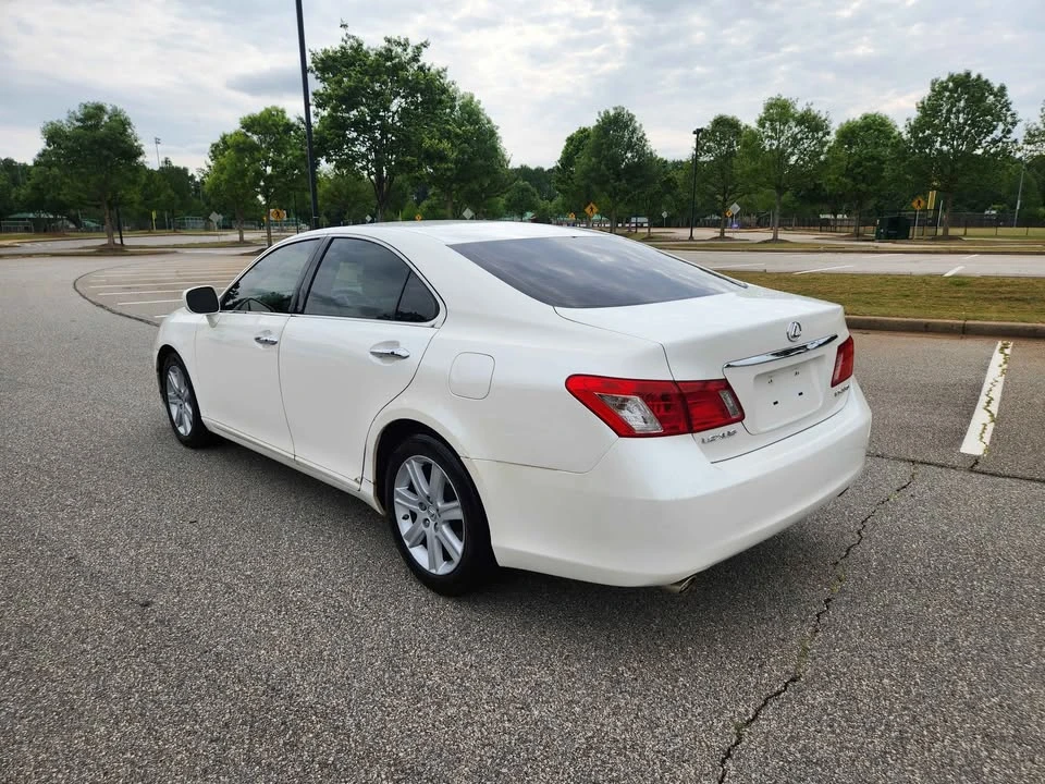 2007 Lexus ES 5th Gen - Image 7 of 20