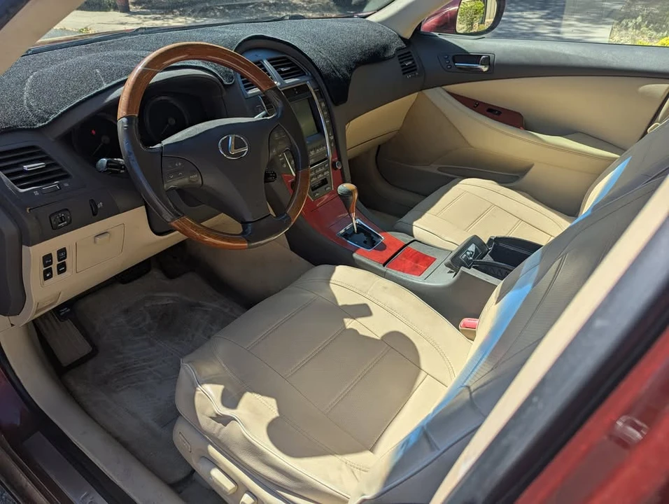 2007 Lexus ES 5th Gen - Image 6 of 11
