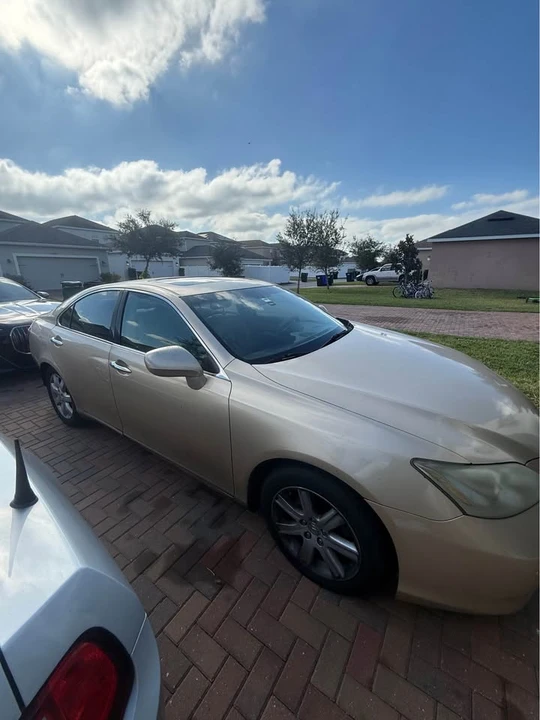 2007 Lexus ES 5th Gen - Image 3 of 6