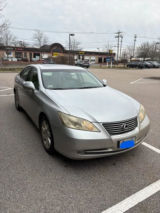 2007 Lexus ES 5th Gen - Image 2 of 8