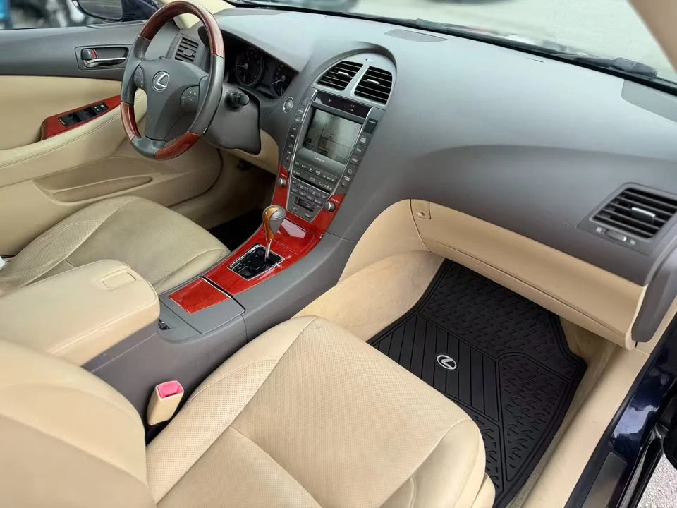 2007 Lexus ES 5th Gen - Image 19 of 20