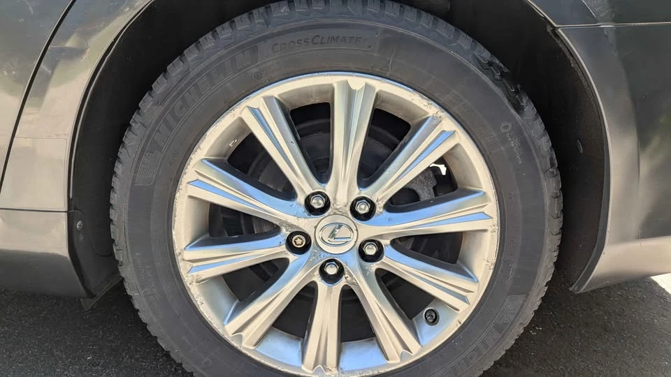 2007 Lexus ES 5th Gen - Image 14 of 19