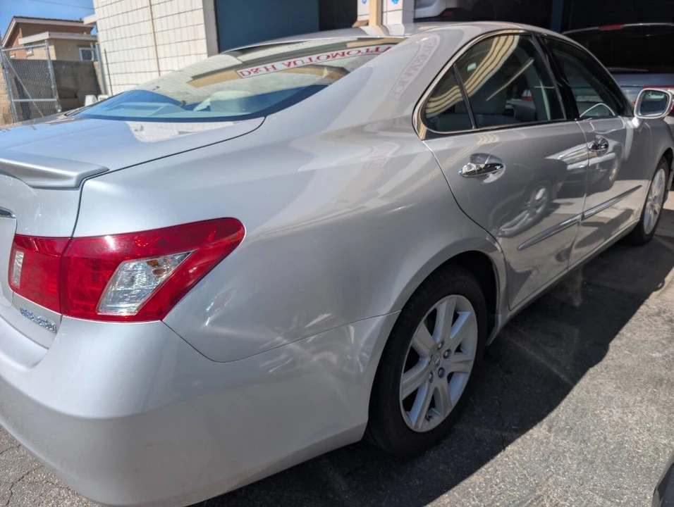2007 Lexus ES 5th Gen - Image 6 of 11