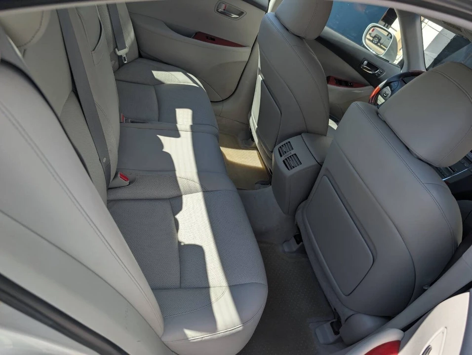 2007 Lexus ES 5th Gen - Image 11 of 11