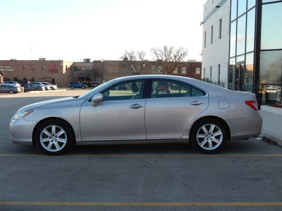2007 Lexus ES 5th Gen - Image 10 of 21