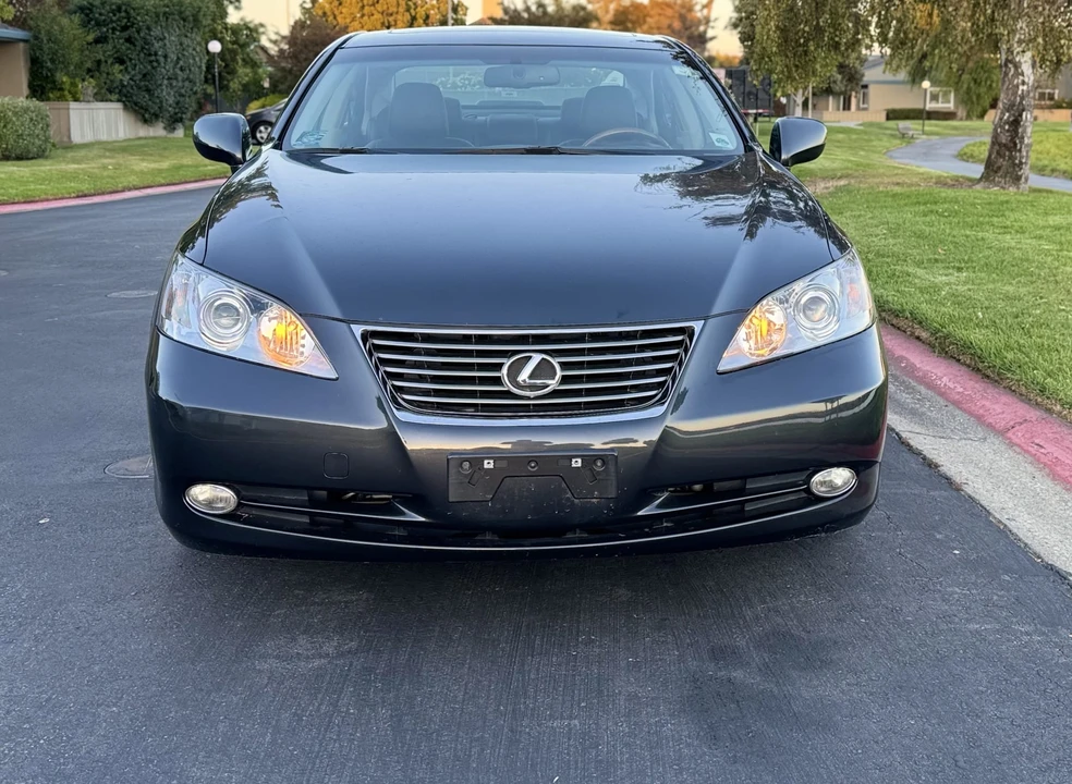 2007 Lexus ES 5th Gen - Image 4 of 31