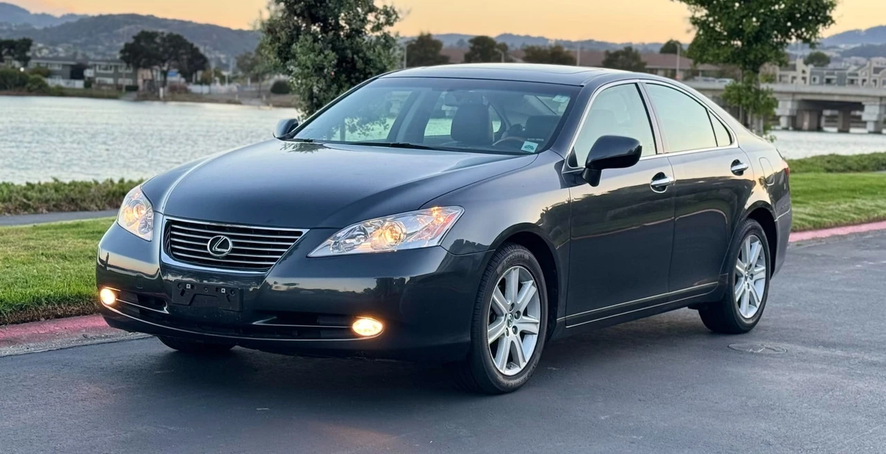 2007 Lexus ES 5th Gen - Image 7 of 31