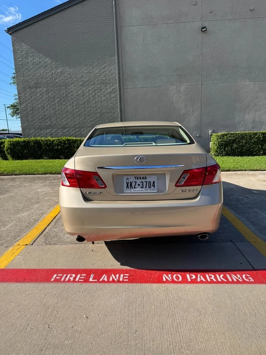2007 Lexus ES 5th Gen - Image 10 of 10