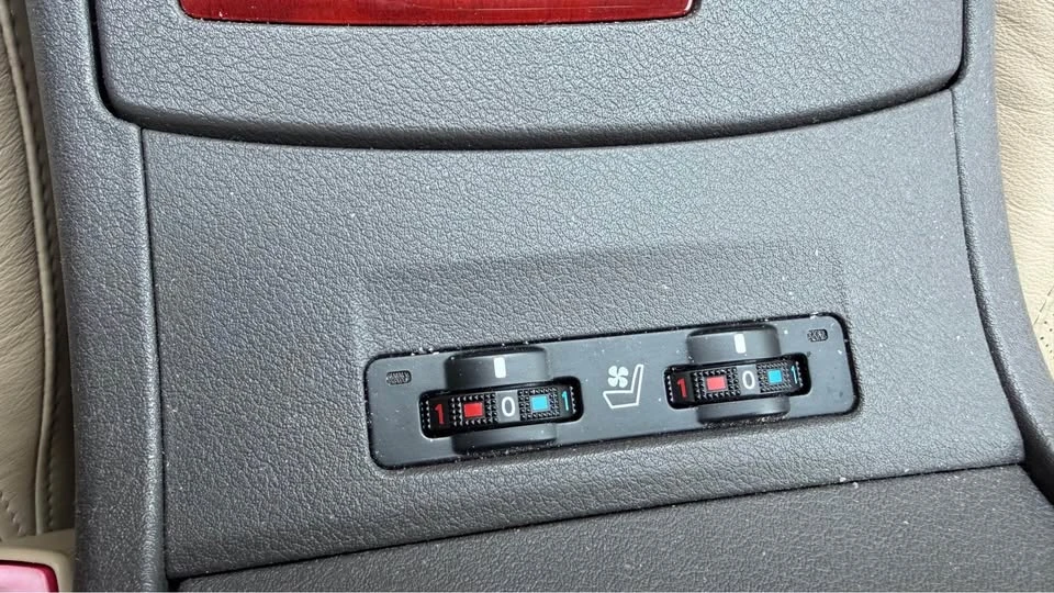 2007 Lexus ES 5th Gen - Image 7 of 10