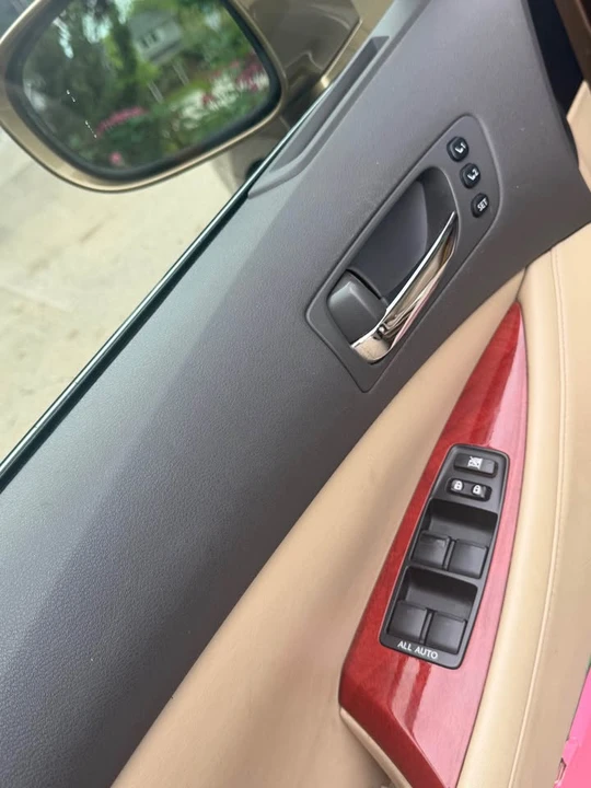 2007 Lexus ES 5th Gen - Image 9 of 10