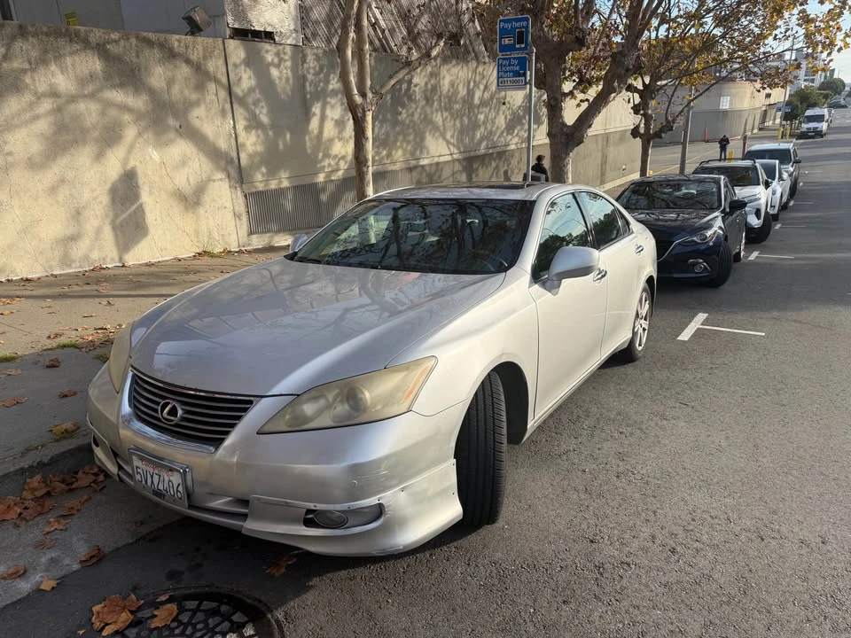 2007 Lexus ES 5th Gen - Image 5 of 5