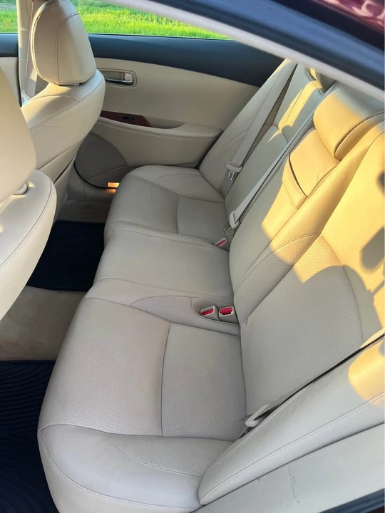 2007 Lexus ES 5th Gen - Image 7 of 10
