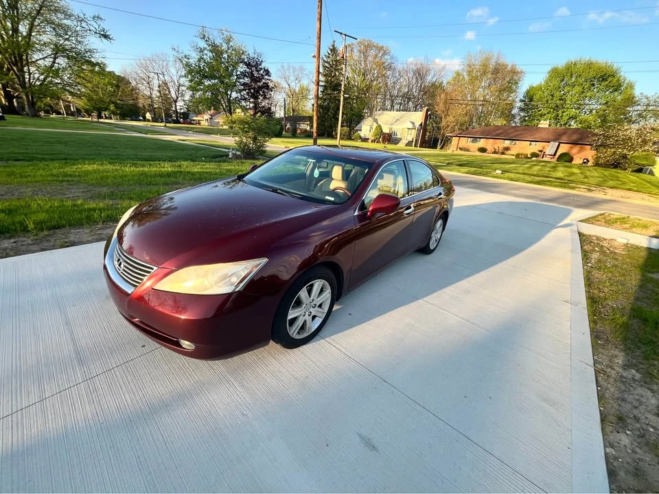 2007 Lexus ES 5th Gen - Image 4 of 10