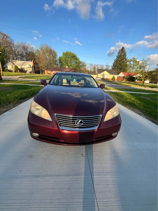 2007 Lexus ES 5th Gen - Image 3 of 10