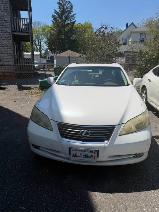 2007 Lexus ES 5th Gen - Image 2 of 7
