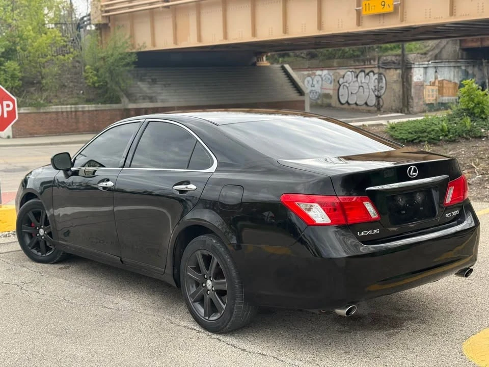 2007 Lexus ES 5th Gen - Image 8 of 9