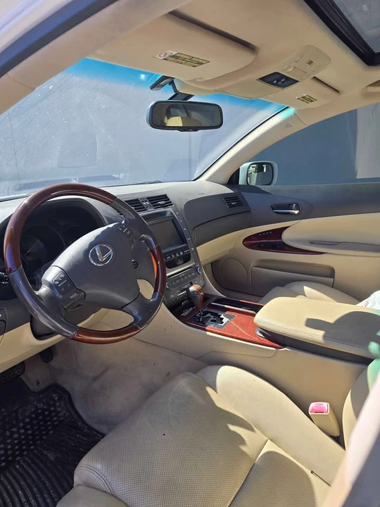 2007 Lexus GS 3rd Gen - Image 3 of 12