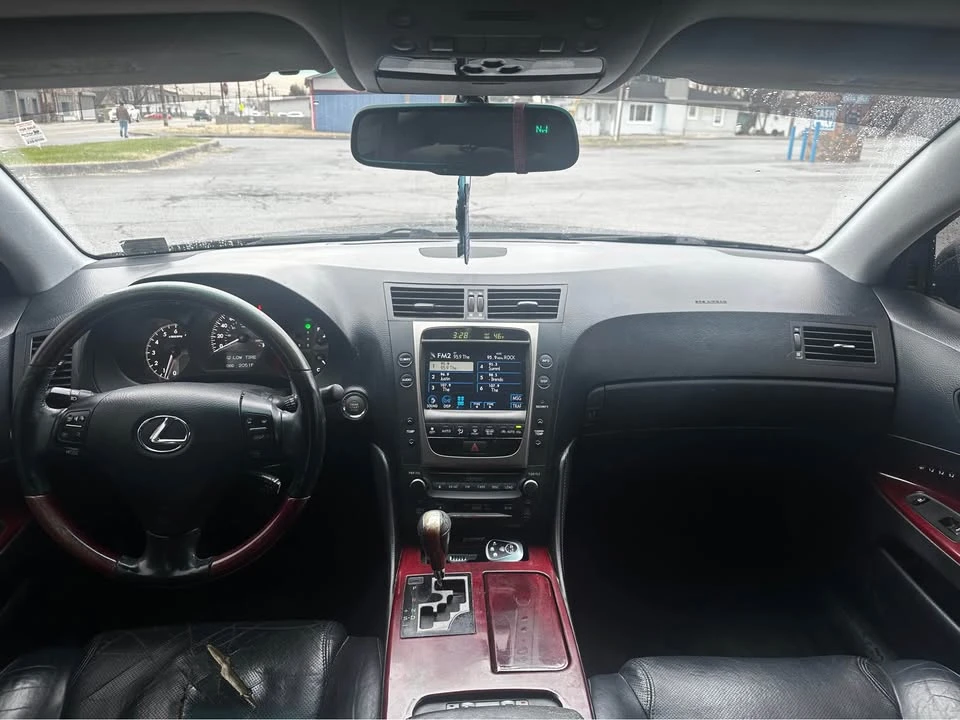 2007 Lexus GS 3rd Gen - Image 8 of 10