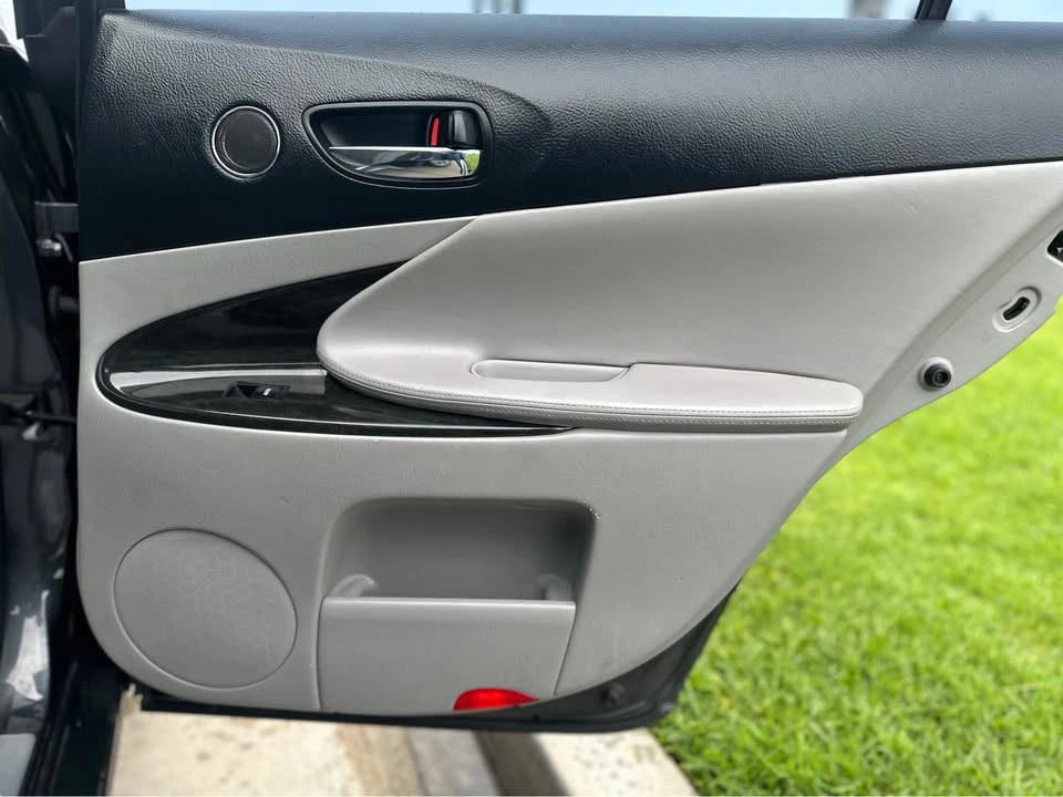 2007 Lexus GS 3rd Gen - Image 12 of 17