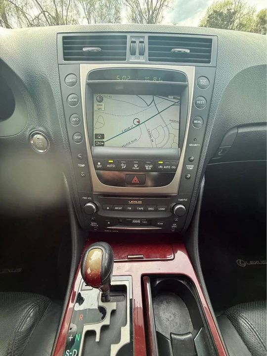 2007 Lexus GS 3rd Gen - Image 11 of 15