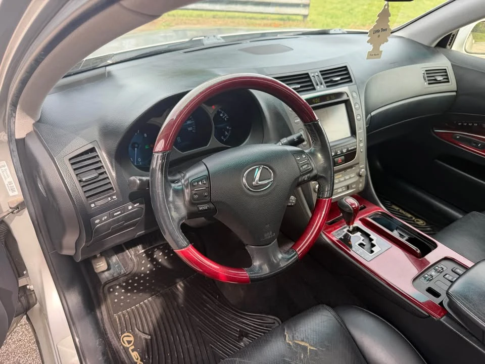 2007 Lexus GS 3rd Gen - Image 10 of 20