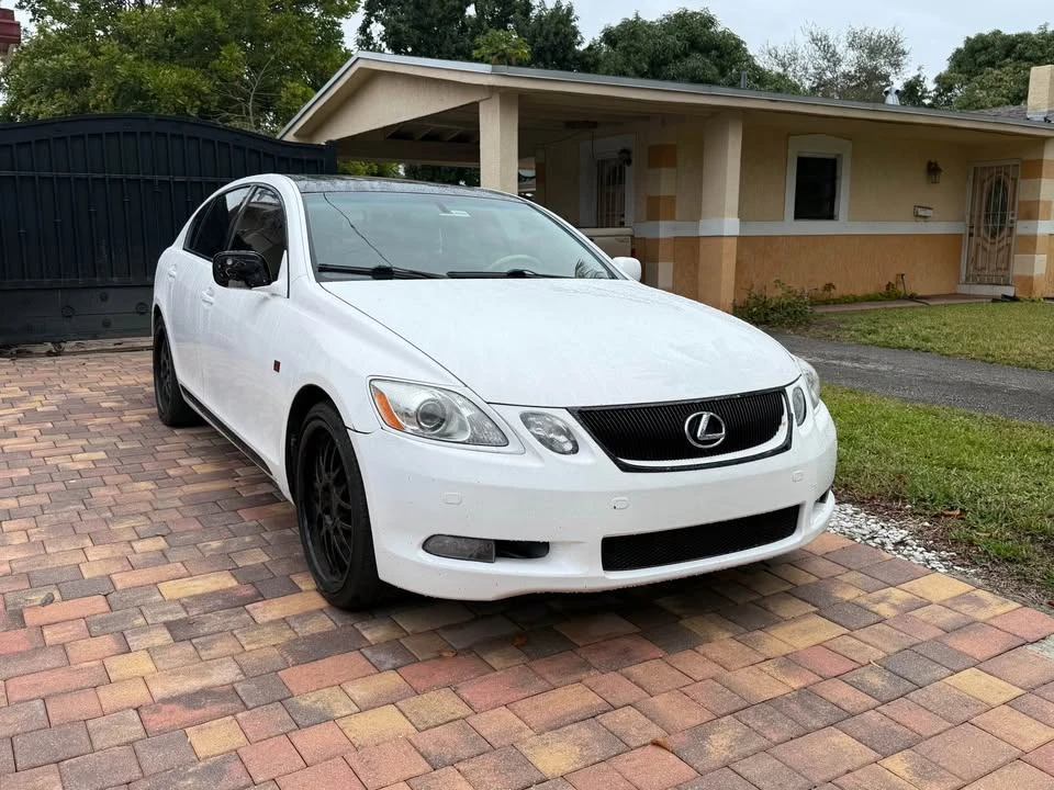 2007 Lexus GS 3rd Gen - Image 2 of 13