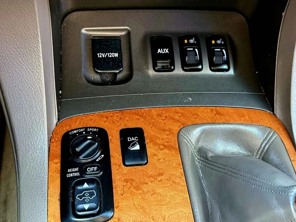 2007 Lexus GX 1st Gen - Image 13 of 19