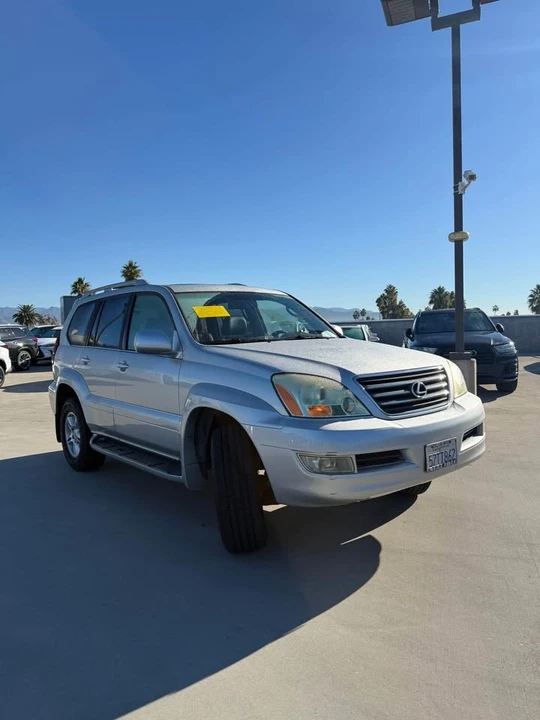 2007 Lexus GX 1st Gen - Image 2 of 8
