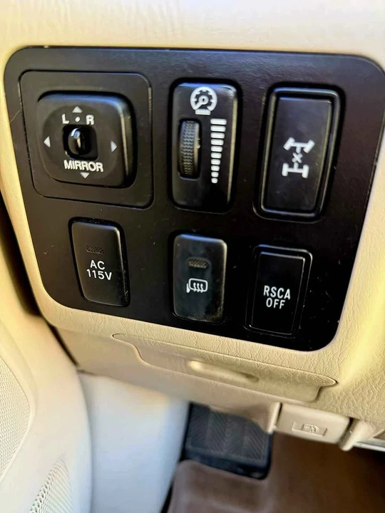 2007 Lexus GX 1st Gen - Image 14 of 19