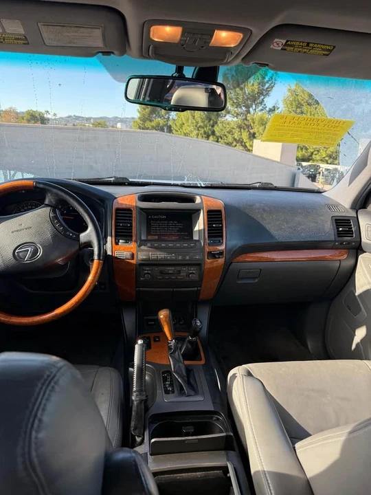 2007 Lexus GX 1st Gen - Image 6 of 8